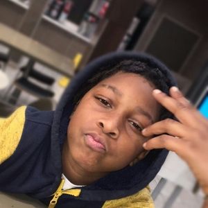 Meet your Posher, Gregory